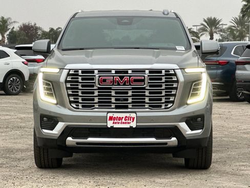 New 2026 GMC Yukon XL Denali AWD/4WD image 9