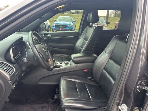 Used 2018 Jeep Grand Cherokee Limited image 20