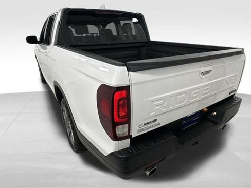 Used 2024 Honda Ridgeline TrailSport image 5