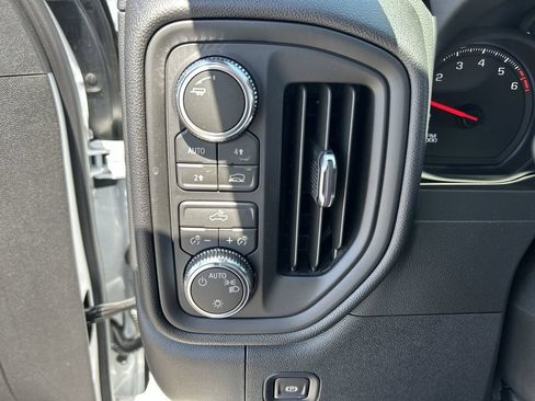 New 2026 GMC Sierra 1500 Pro w/ Pro Value Package AWD/4WD image 18
