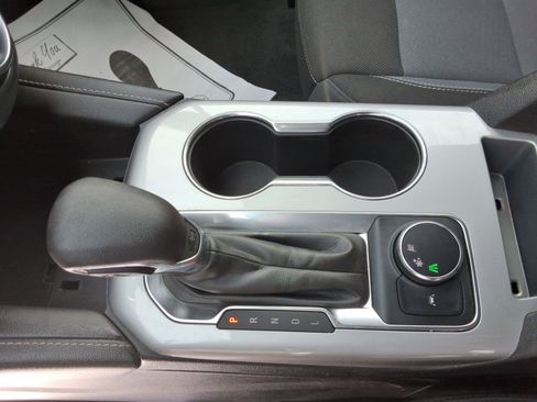 Used 2023 Chevrolet Blazer LT image 16