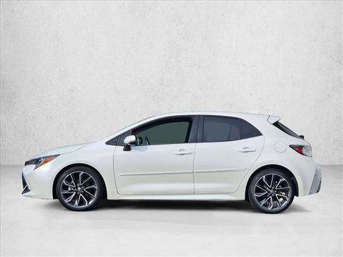 Used 2019 Toyota Corolla XSE image 9