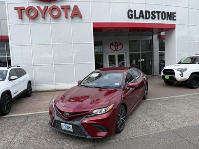 Used 2018 Toyota Camry SE w/ Protection Package (Q2)