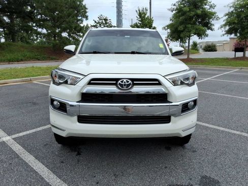 Used 2020 Toyota 4Runner Limited AWD/4WD image 2