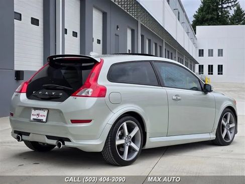 Used 2011 Volvo C30 T5 R-Design image 8