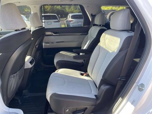 Used 2020 Hyundai Palisade SEL w/ Convenience Package FWD image 12
