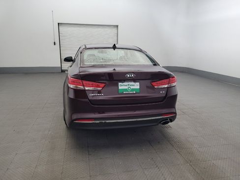Used 2017 Kia Optima EX FWD image 6