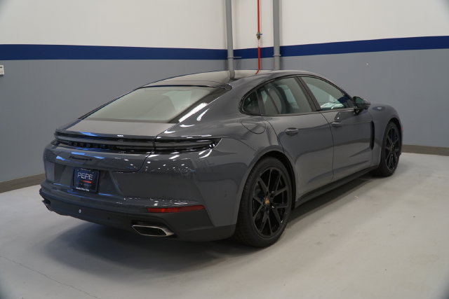 New 2026 Porsche Panamera 4 AWD/4WD image 10