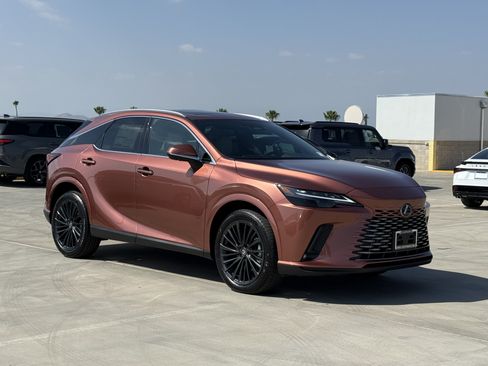 New 2026 Lexus RX 350 FWD image 2