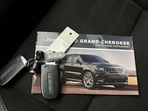Used 2020 Jeep Grand Cherokee SRT AWD/4WD image 34
