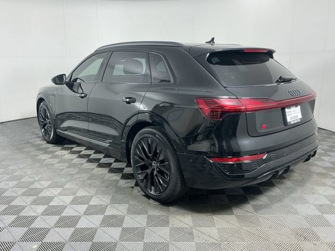 Used 2024 Audi Q8 e-tron Premium Plus w/ Prestige Package AWD/4WD image 7