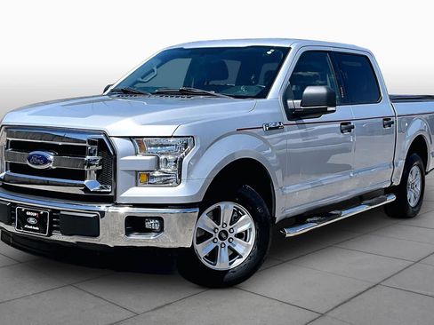 Used 2017 Ford F150 XLT w/ Equipment Group 301A Mid RWD image 35