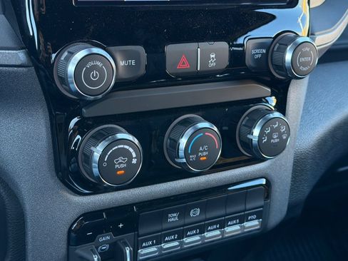 New 2026 RAM 3500 Tradesman AWD/4WD image 21