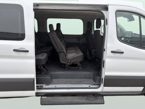Used 2023 Ford Transit 350 XLT image 19