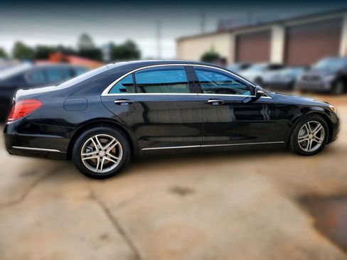 Used 2016 Mercedes-Benz S 550 4MATIC Sedan image 18