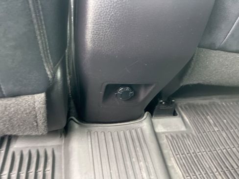 Used 2018 Toyota RAV4 Limited w/ All Weather Liner Package image 20