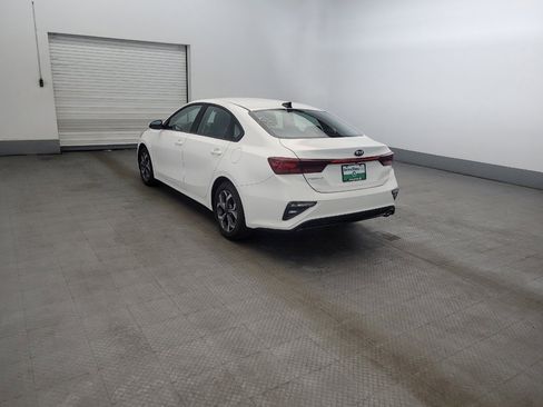 Used 2020 Kia Forte LXS FWD image 5