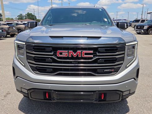 Used 2023 GMC Sierra 1500 AT4 w/ AT4 Premium Package AWD/4WD image 15