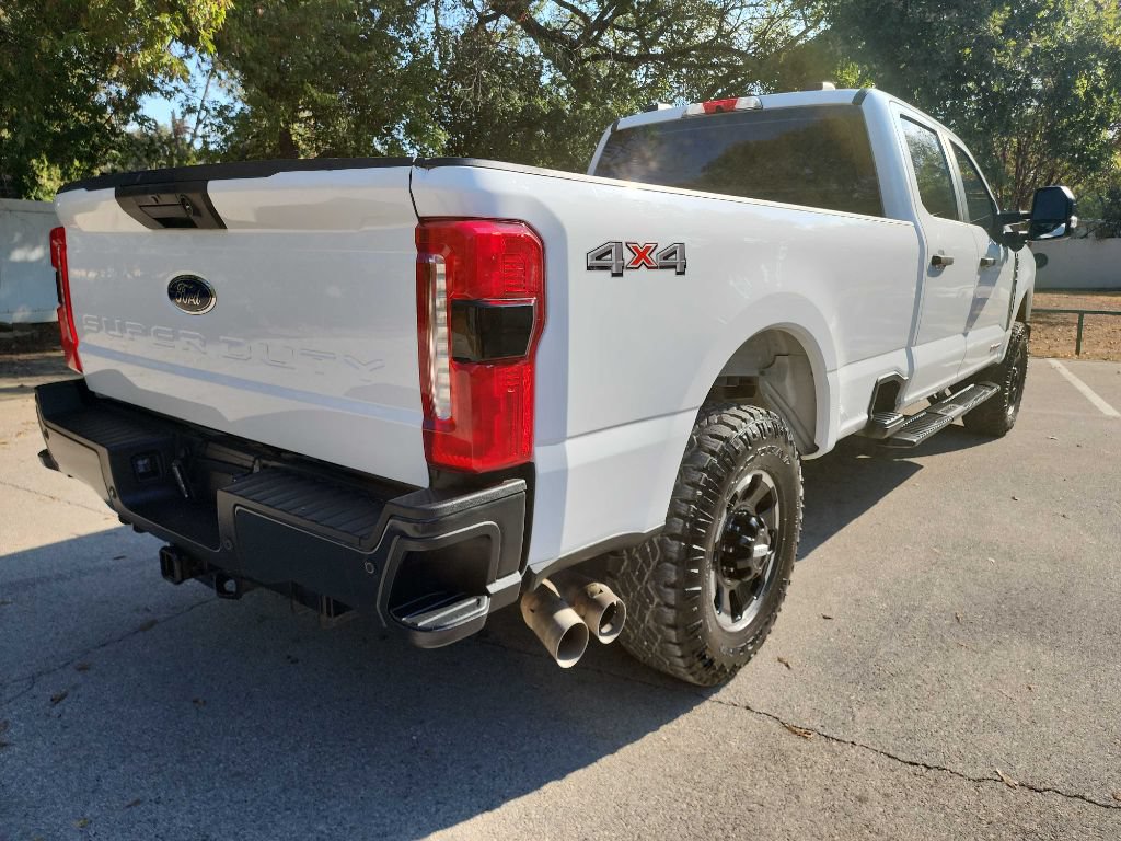 Used 2023 Ford F350 XL w/ 360-Degree Camera Package AWD/4WD image 8