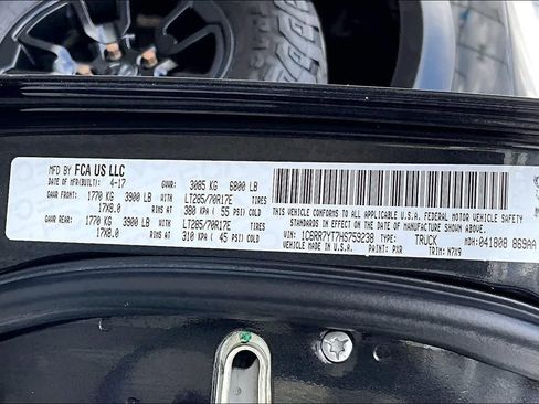 Used 2017 RAM 1500 Rebel w/ Luxury Group AWD/4WD image 21
