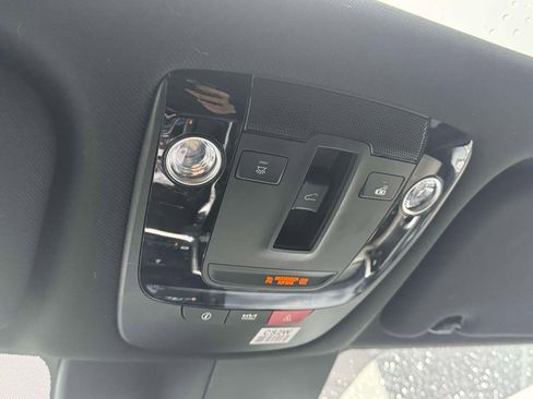 Used 2023 Kia Sorento SX Prestige w/ Panoramic Sunroof Package image 31