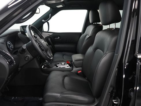 Used 2024 Nissan Armada SL w/ Midnight Edition Package image 14