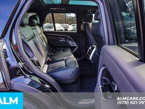 Used 2023 Land Rover Range Rover SE image 22