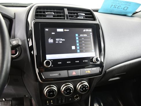 Used 2022 Mitsubishi Outlander Sport ES AWD/4WD image 25