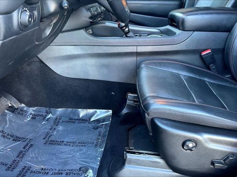 Used 2022 Dodge Durango R/T image 16