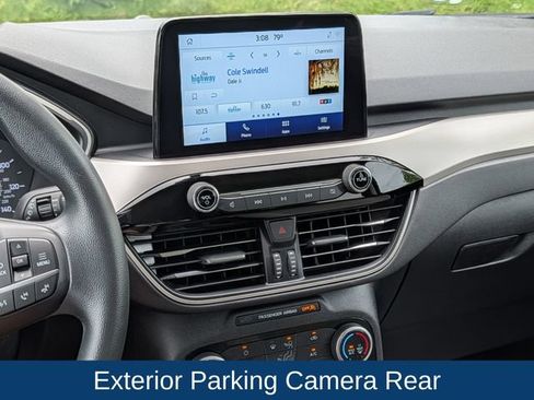 Used 2022 Ford Escape SE FWD image 16
