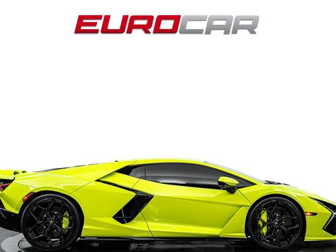 Used 2025 Lamborghini Revuelto AWD/4WD image 6