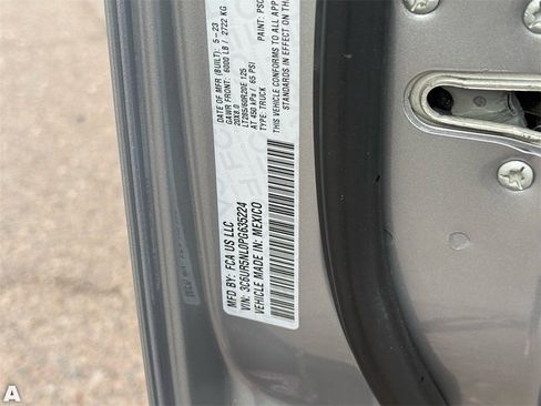 Certified 2023 RAM 2500 Laramie image 34