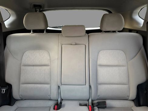Used 2018 Hyundai Tucson SE w/ Cargo Package FWD image 26