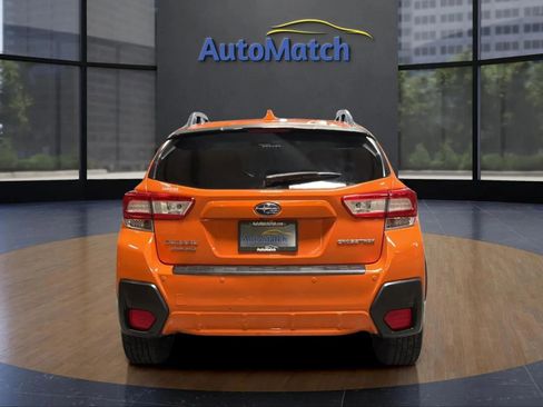 Used 2019 Subaru Crosstrek 2.0i Limited w/ Moonroof Package w/Navigation AWD/4WD image 9