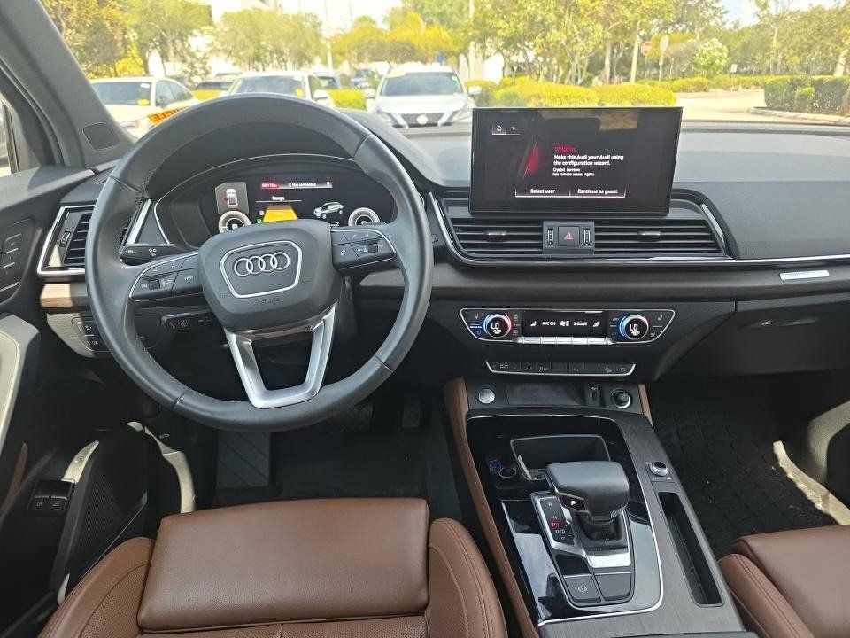 Used 2023 Audi Q5 e Premium Plus w/ Premium Plus Package AWD/4WD image 7
