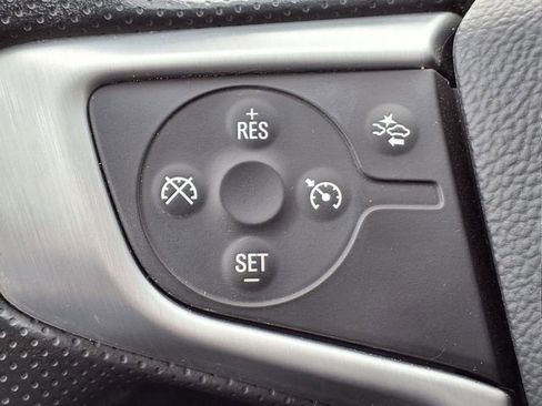 Used 2023 GMC Acadia SLE w/ Driver Convenience Package image 25