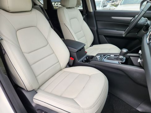 Certified 2025 MAZDA CX-5 AWD 2.5 S w/ Preferred Package image 14