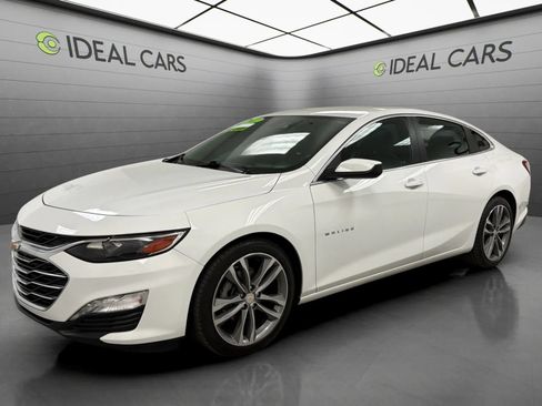 Used 2022 Chevrolet Malibu LT FWD image 1