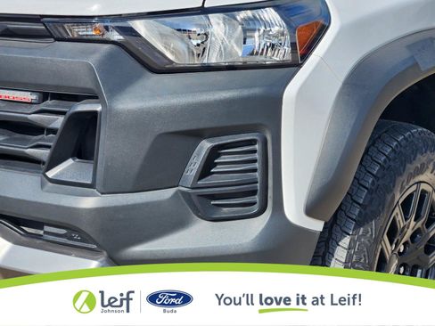 Used 2023 Chevrolet Colorado Trail Boss w/ Advanced Trailering Package AWD/4WD image 5