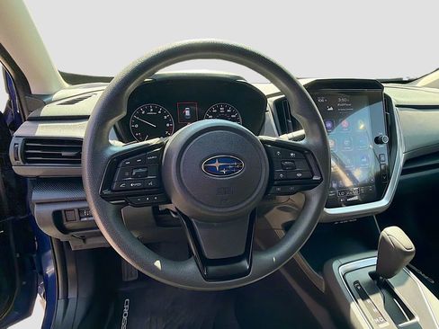 Used 2025 Subaru Crosstrek 2.0i Premium AWD/4WD image 11