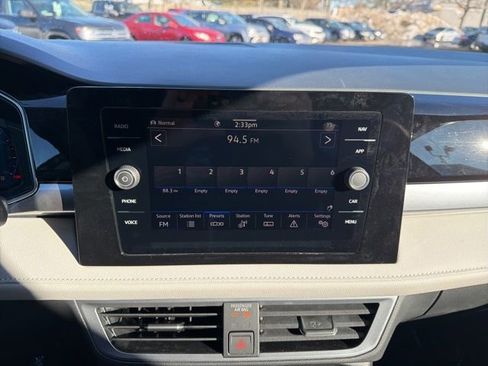 New 2026 Volkswagen Taos SEL AWD/4WD image 11