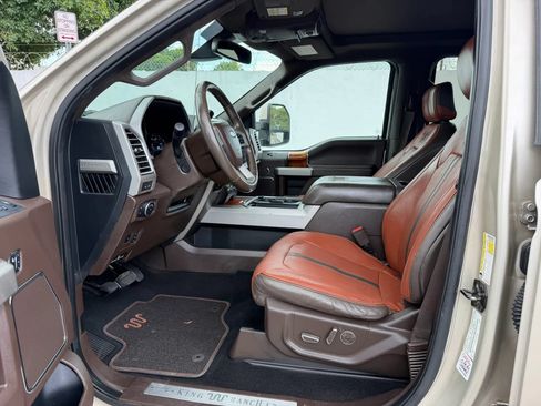 Used 2018 Ford F350 King Ranch w/ King Ranch Ultimate Package AWD/4WD image 8