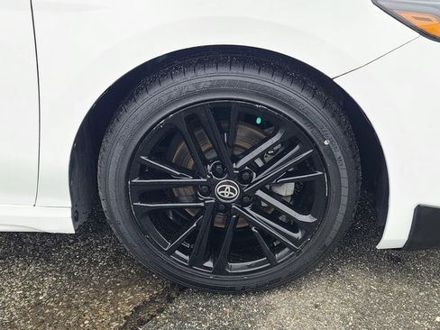 Used 2025 Toyota Camry LE image 33