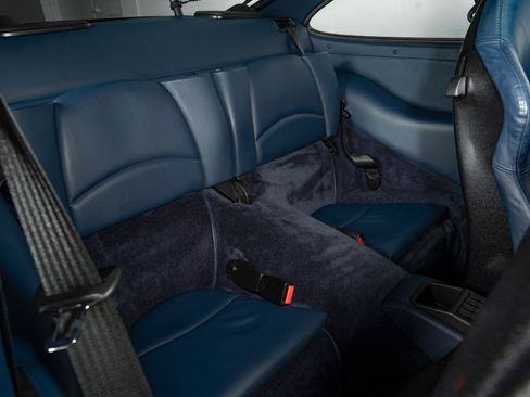 Used 1998 Porsche 911 image 36