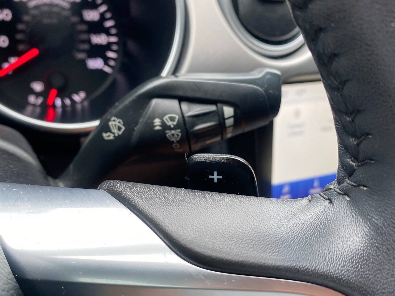 Used 2021 Ford Mustang Premium RWD image 25