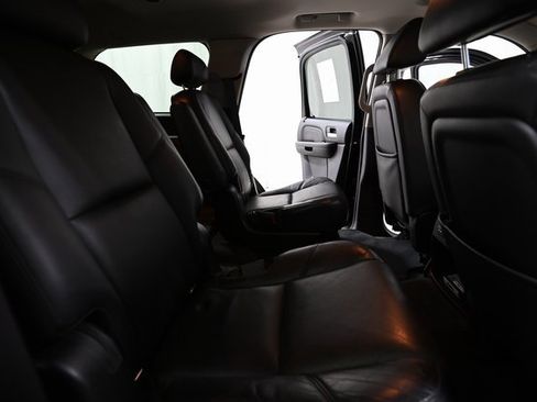 Used 2009 Cadillac Escalade AWD image 27