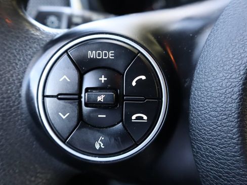 Used 2021 Kia Soul S FWD image 29