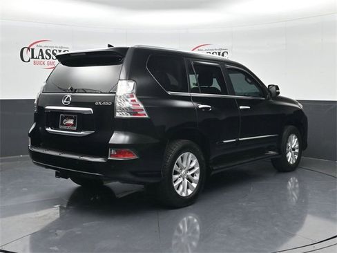 Used 2016 Lexus GX 460 image 7