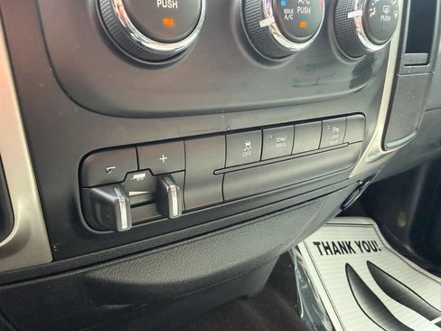 Used 2017 RAM 2500 SLT w/ Protection Group image 43