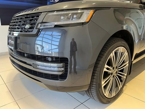 Used 2023 Land Rover Range Rover SE AWD/4WD image 14
